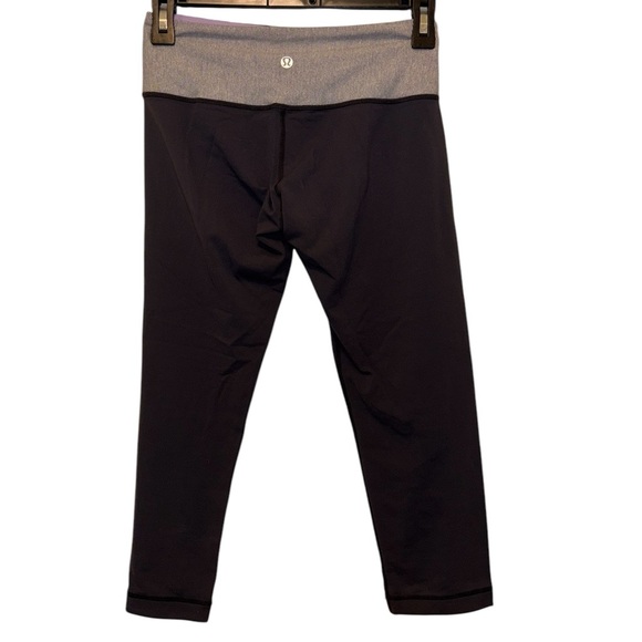 Lululemon crop leggings - Picture 3 of 3